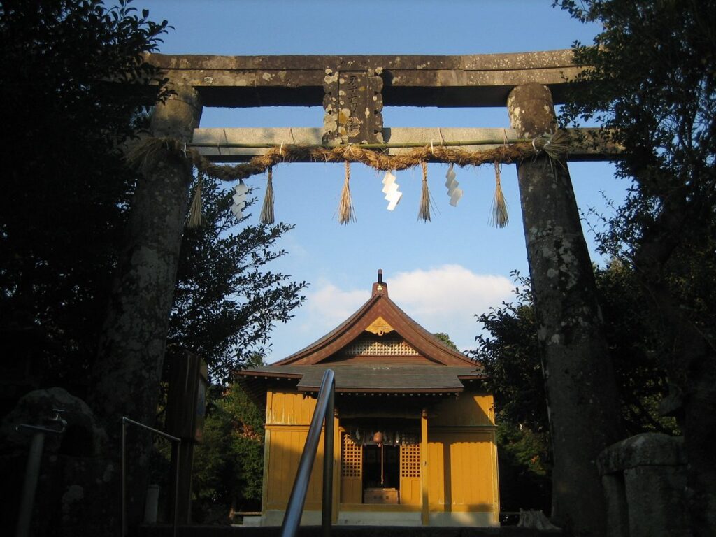 天手長男神社