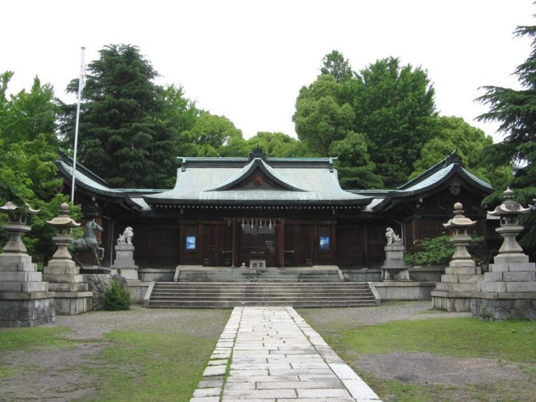 濃飛護國神社