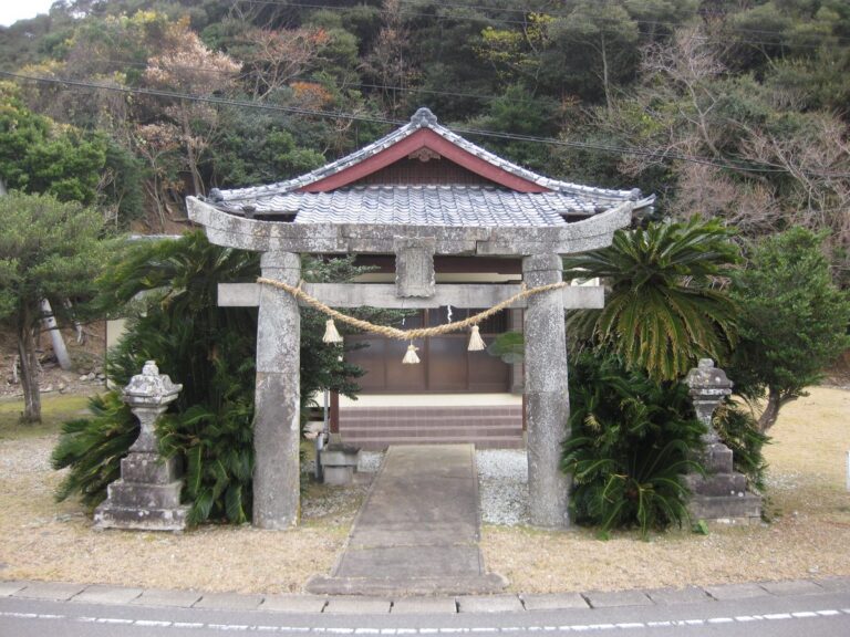 白鳥神社 (新上五島町)