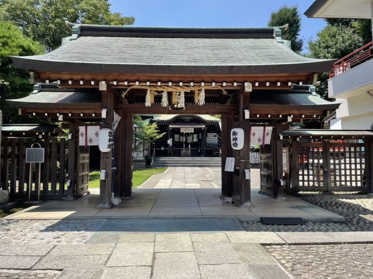 小岩神社