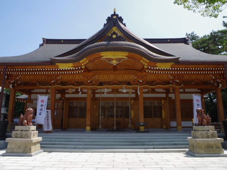 岸城神社