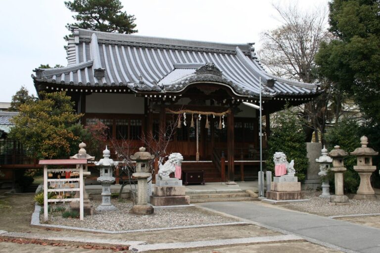 味生神社（摂津市一津屋）