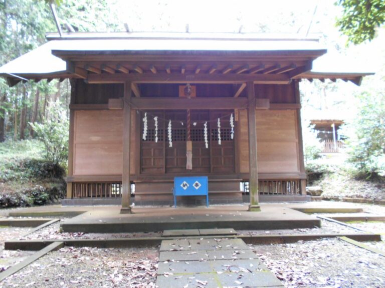 八幡神社（入間市上谷ヶ貫）